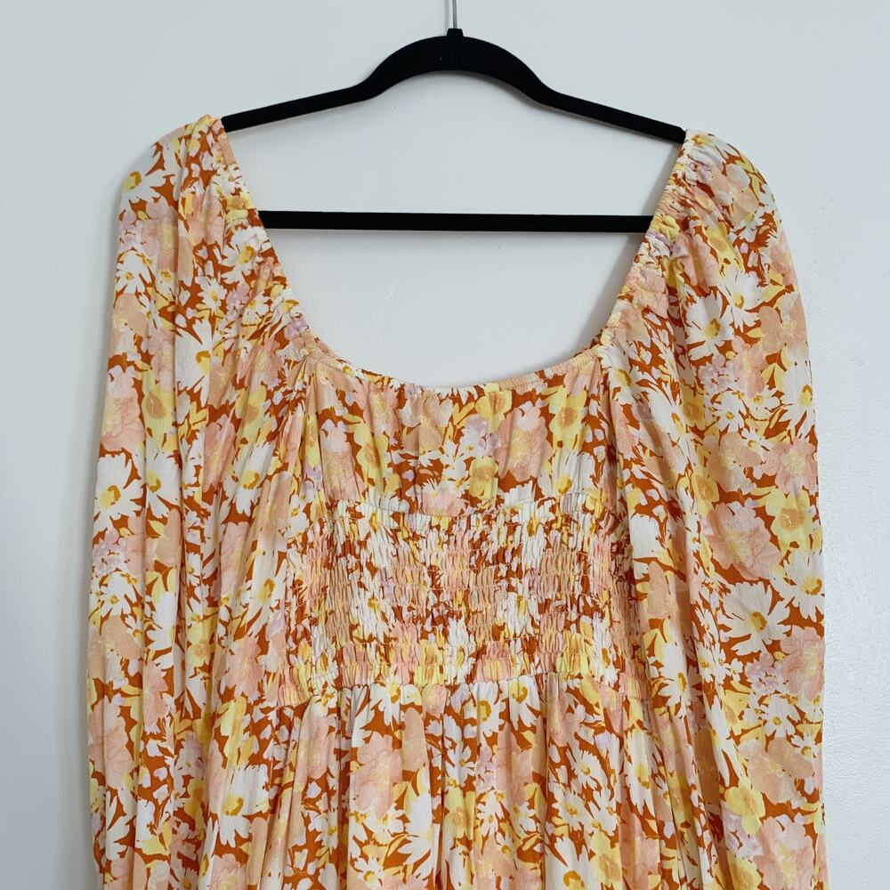 What in Carnation L*Space Revolve Cassidy Dress M - Picture 8 of 10